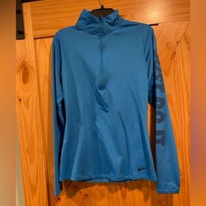 Nike Womens Therma Sphere Dri Fit Half Zip